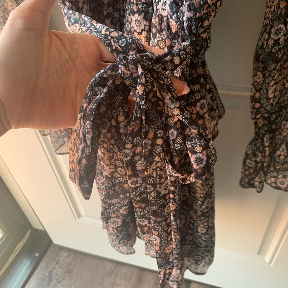 Lauren Conrad long sleeve blue & pink floral dress size XS - Picture 4 of 5